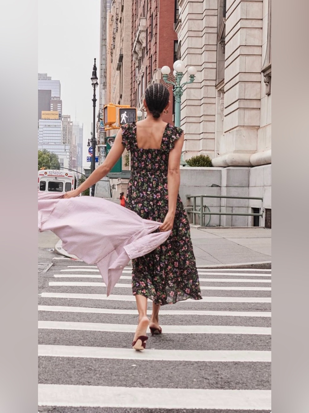 The Ellie Nap Dress
Berry Floral Anice
XS Hill House
